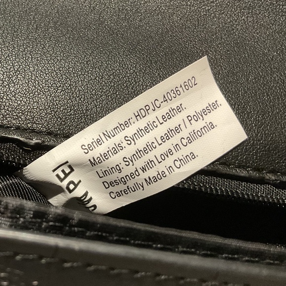 New JW PEI Black Mini Shoulder Croc Embossed Faux Leather Bag with Gold Hardware - Picture 5 of 9